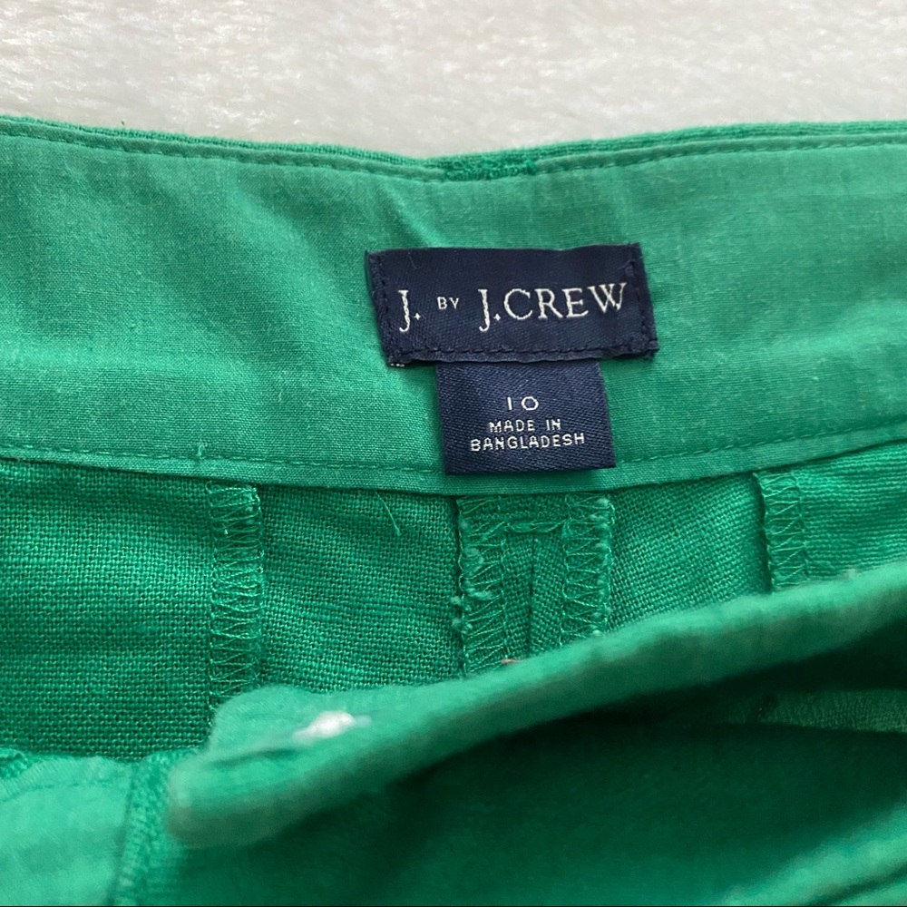 J. Crew | Kelly Green Linen Blend Scallop Hem Shorts - Picture 11 of 11